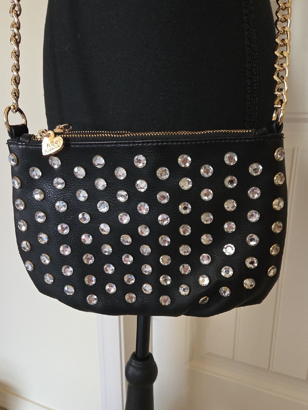 Betsey Johnson Black Vegan Leather Rhinestone Bling Crossbody Shoulder Bag, NWOT - Picture 2 of 7
